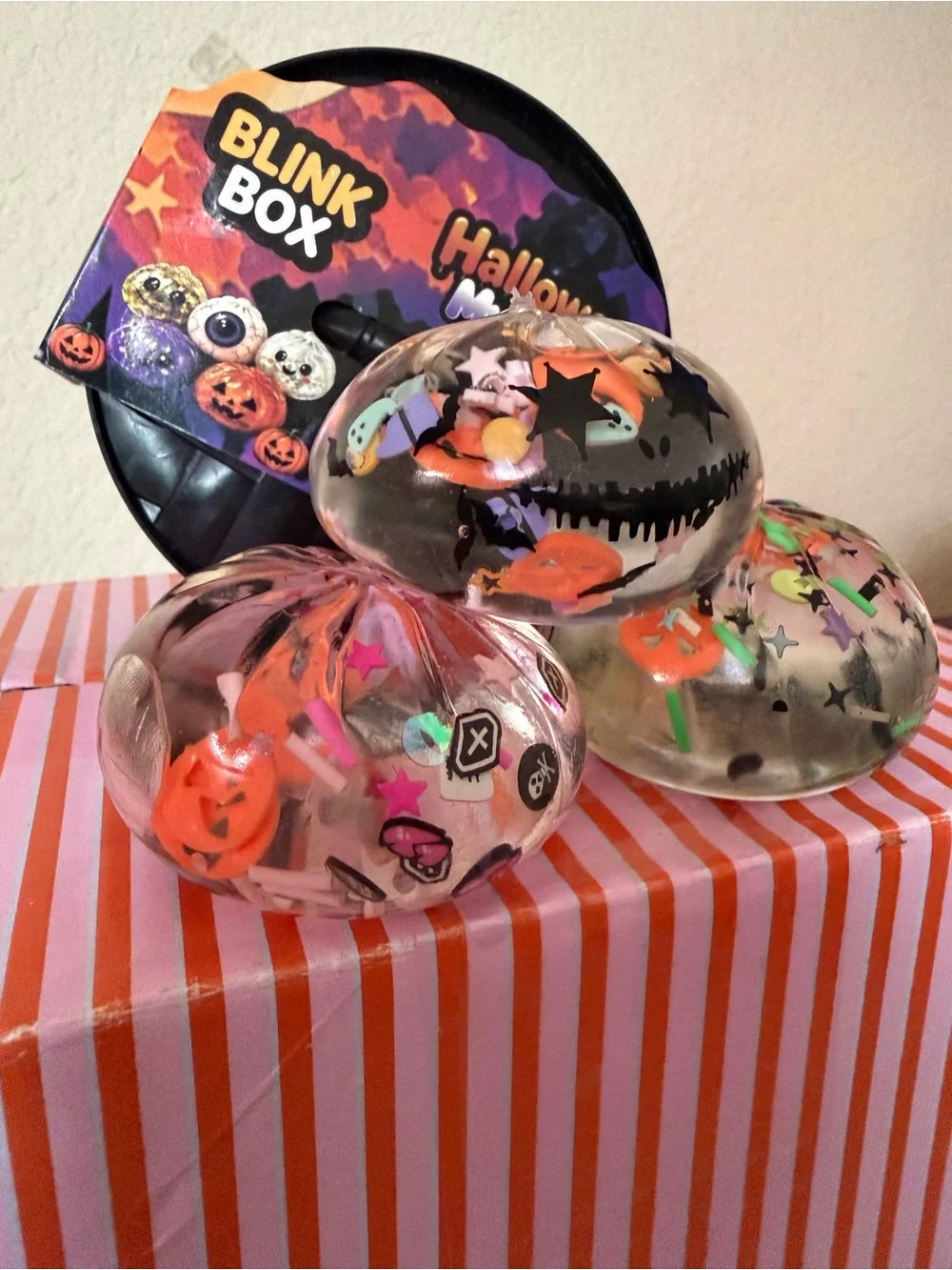 💀🎃👻HALLOWEEN Stress Balls - Clear with Orange and Black Accent SPRINKLES!!💀🎃👻